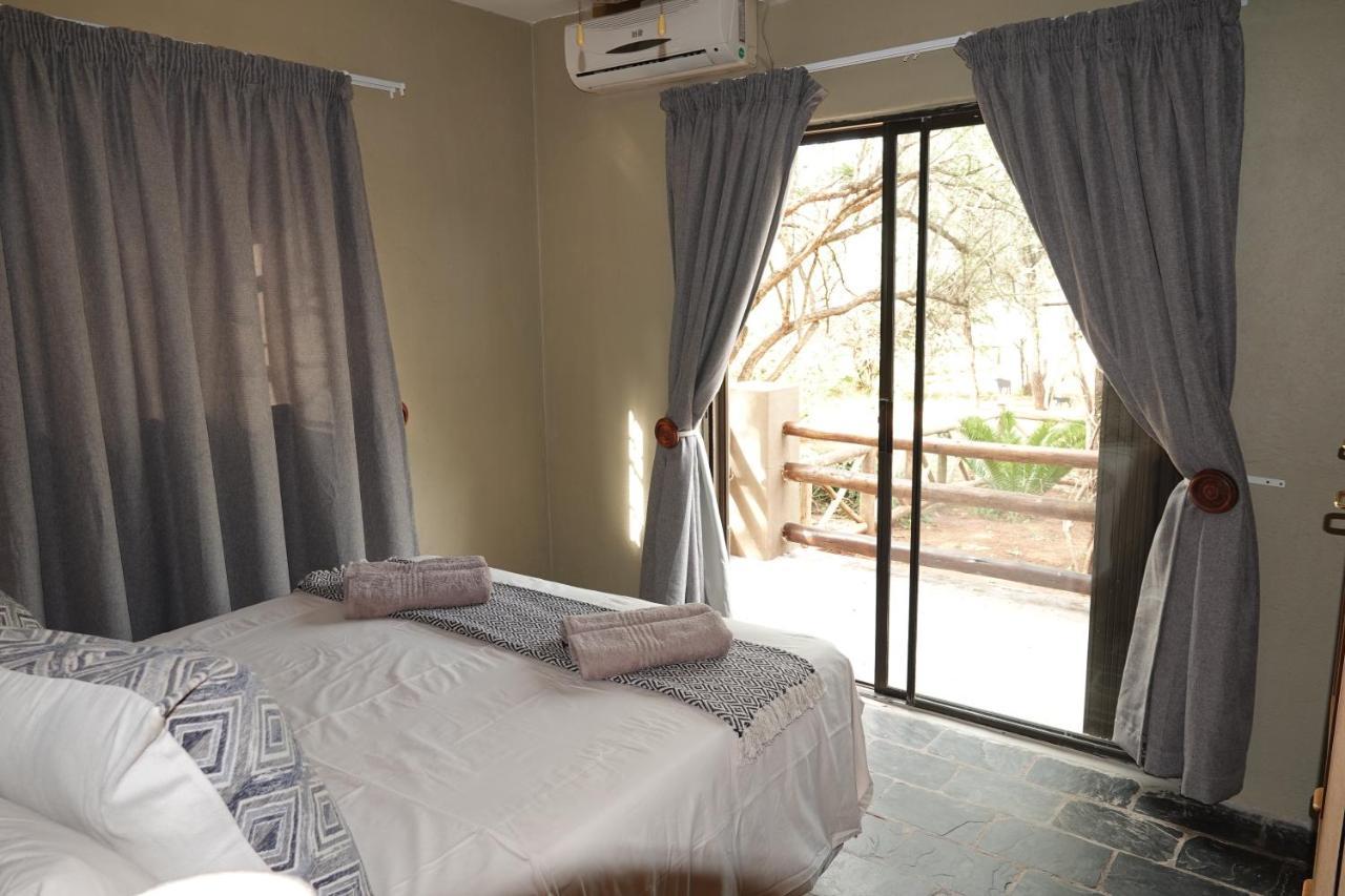 Marloth Park Hippo House Exterior foto
