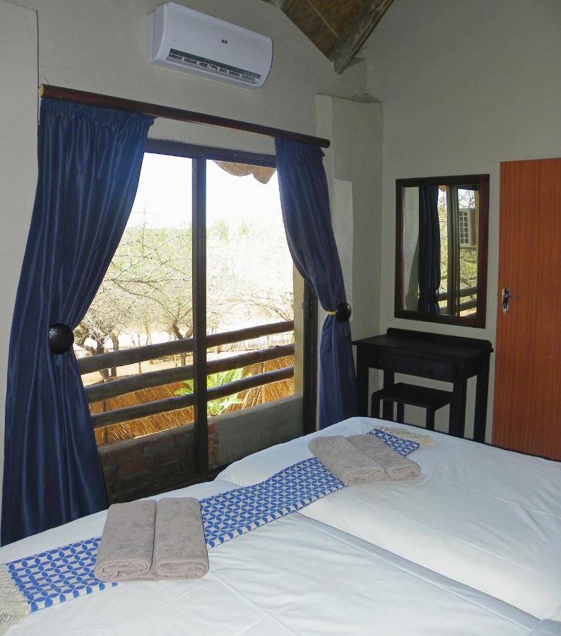 Marloth Park Hippo House Exterior foto